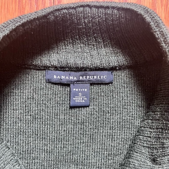 Banana Republic Olive Green Cardigan Womens Petite Small - Picture 4 of 8